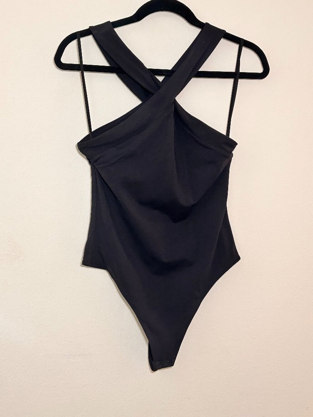 Aritzia Babaton Contour Bodysuit